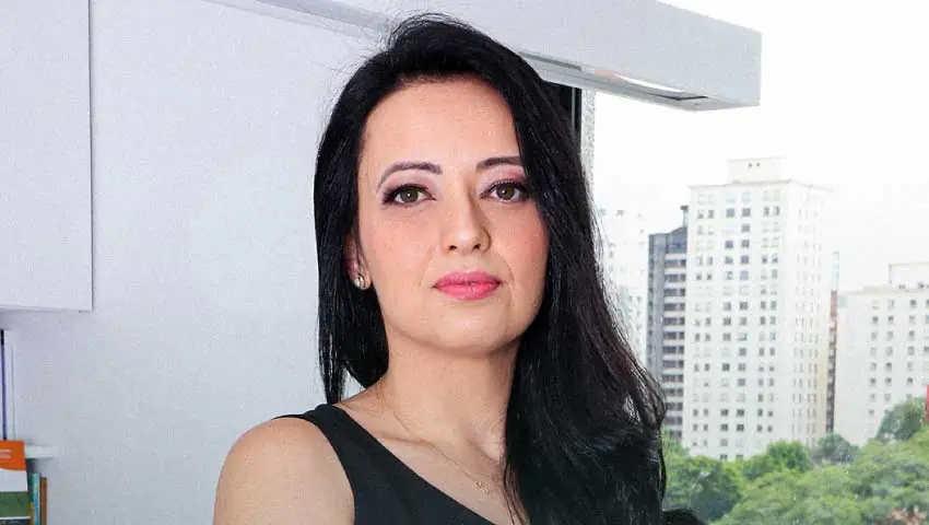 dra-marcella-sousa-colonoscopia-sp